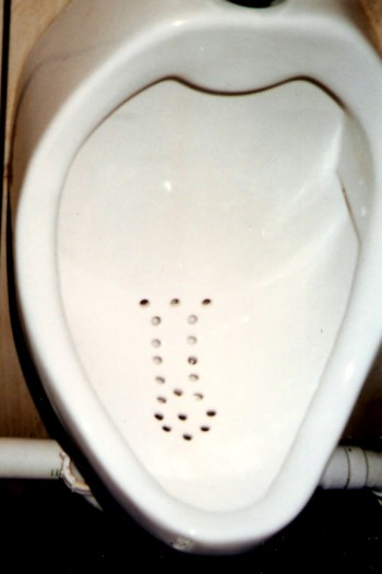 Urinal