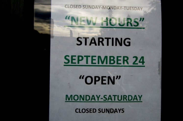 Green-Door-Lounge-Beaver-Bay
