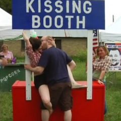 Kissing Booth