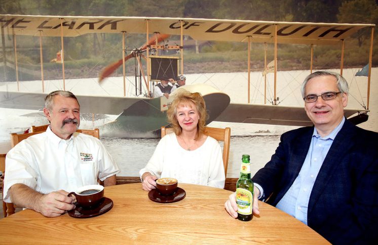 Lark Cafe owners